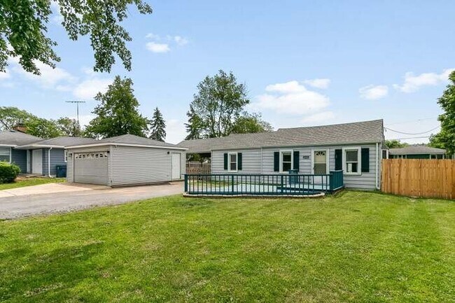 Photo - 2303 Sweetbriar Ave House