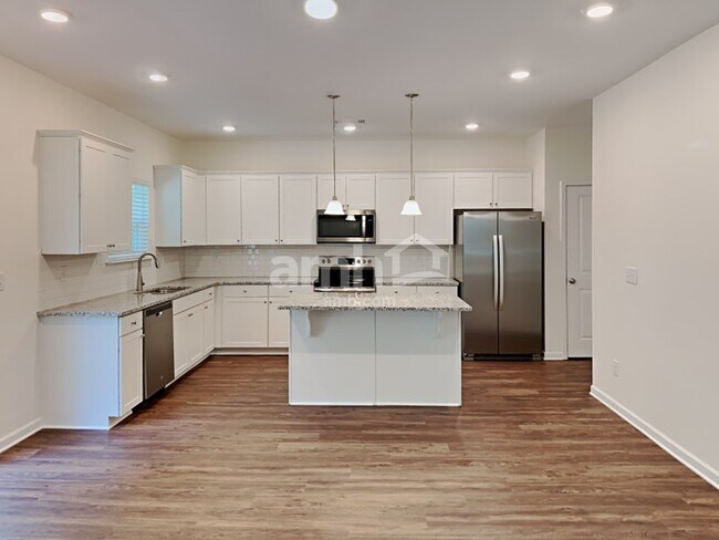 Building Photo - 152 Jackson Brook Loop