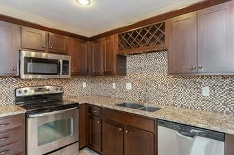 Building Photo - 12310 Fox Creek Dr
