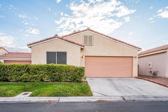 Foto del edificio - Cute 2 Bedroom Single Story Home in the No...
