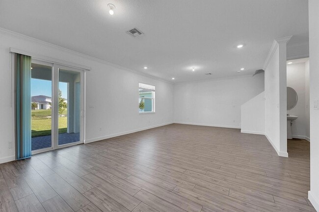 Building Photo - 3492 Cedar Grv Dr