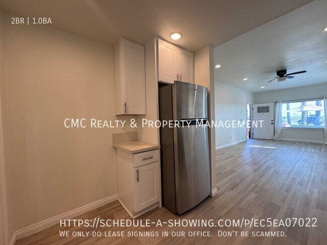 Building Photo - 5255 E Ocean Blvd