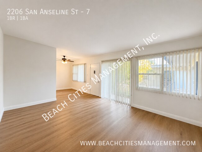 Foto del edificio - 2206 San Anseline Ave