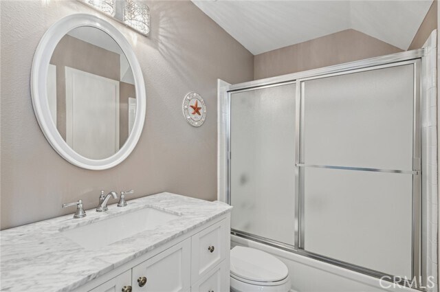 Foto del edificio - 350 Avocado St