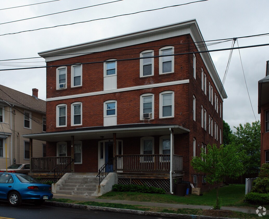 Building Photo - 70 Orchard St