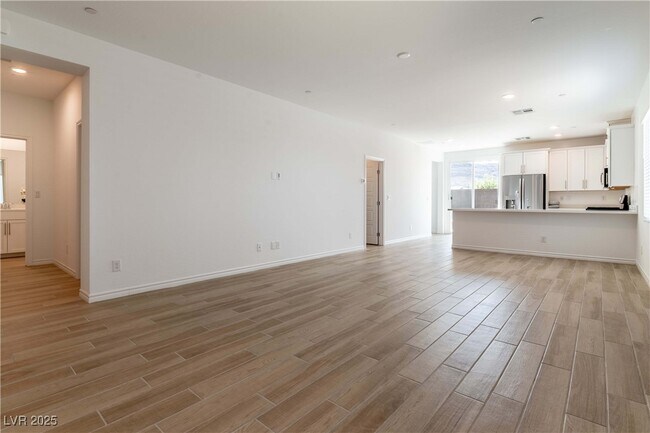 Foto del edificio - 291 Fletcher Fls St