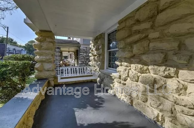 Foto del edificio - 3222 Charlotte St