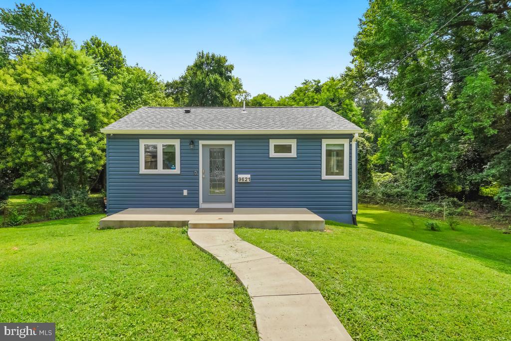 Foto principal - 9621 52nd Ave