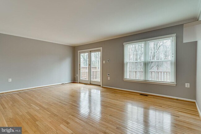 Foto del edificio - 4406 Churchman Ct