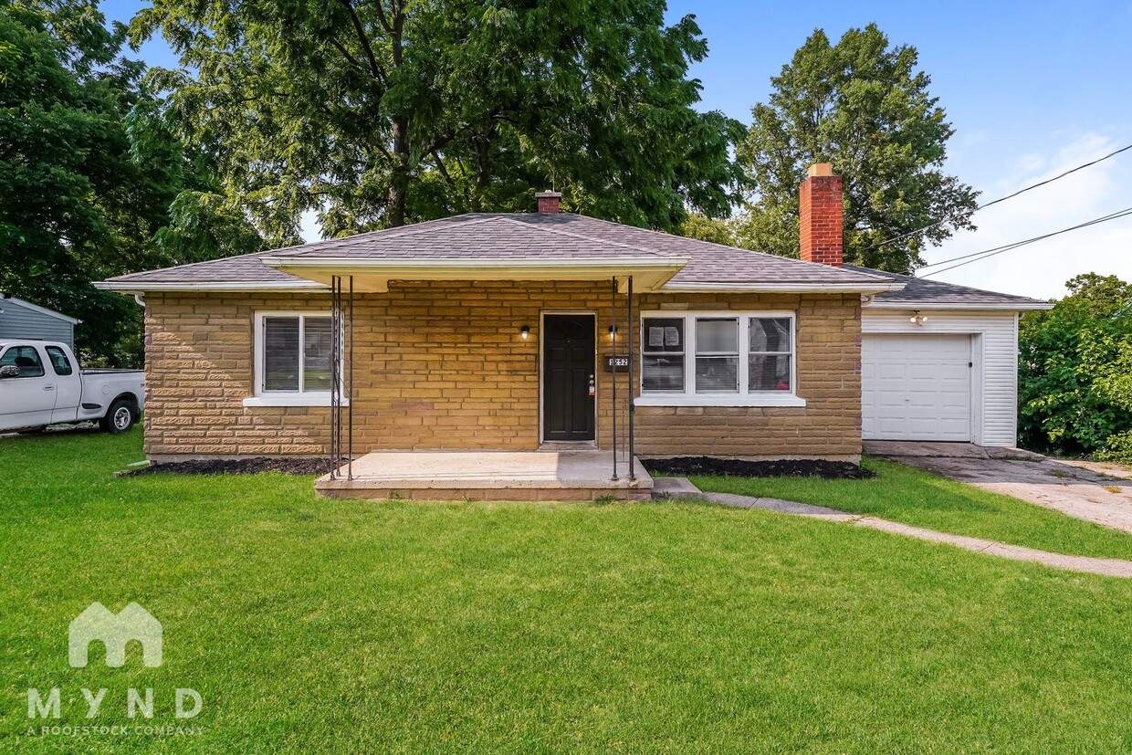 Primary Photo - 1252 Faber Ave