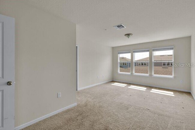 Foto del edificio - 14374 Orchid Is Dr