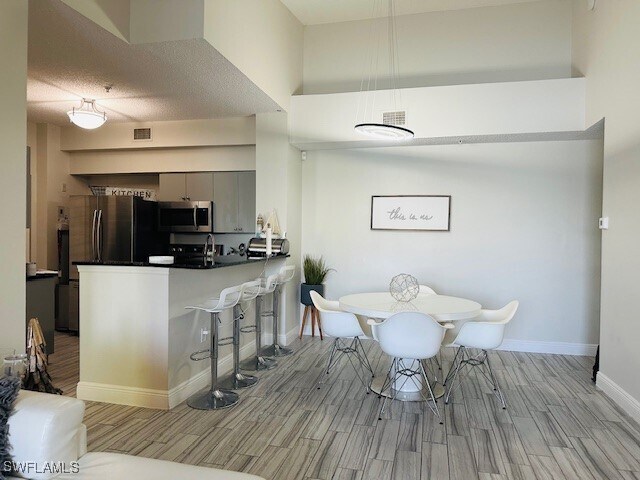 Building Photo - 1205 Reserve Way