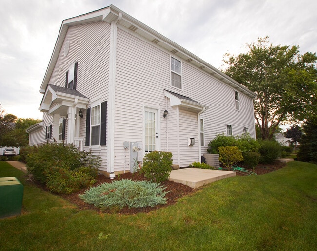 Building Photo - 1415 Wesley Ct