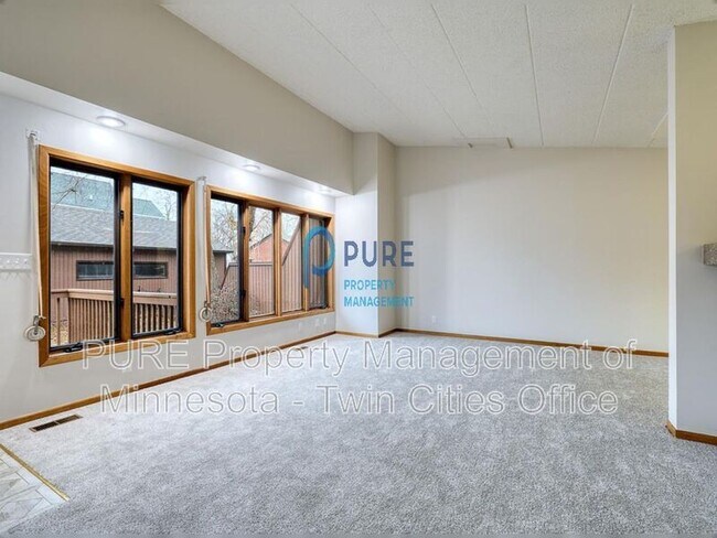 Foto del edificio - 2421 S 9th St