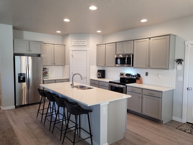 Building Photo - Stunning Home in Meridian with Bonus Room!