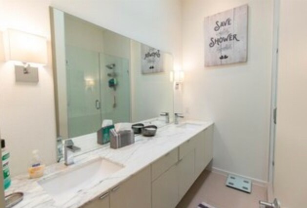 Foto del edificio - 3816 San Jacinto St