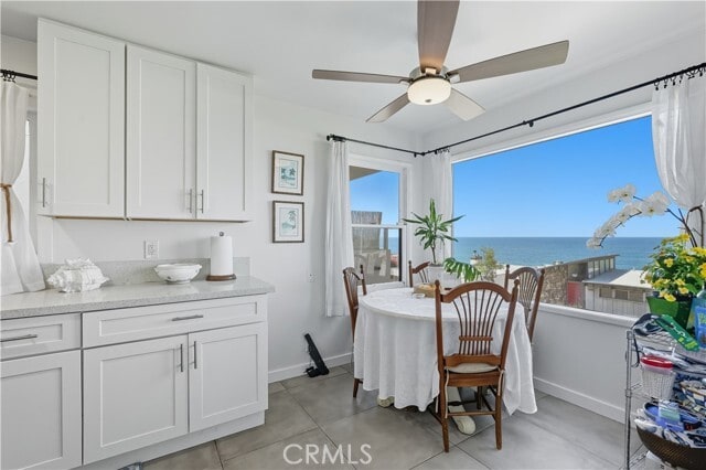 Building Photo - 202 W Manchester Ave