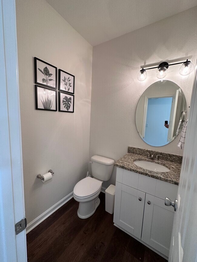 Foto del edificio - 1508 Baychester Ave