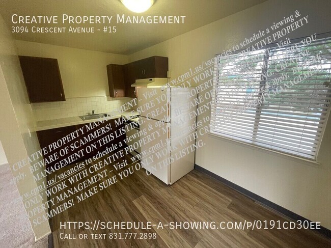 Foto del edificio - 3094 Crescent Ave