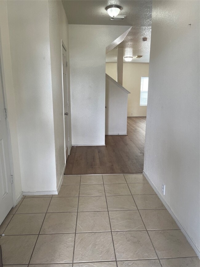 Foto del edificio - 3528 Glenmore Meadow Dr