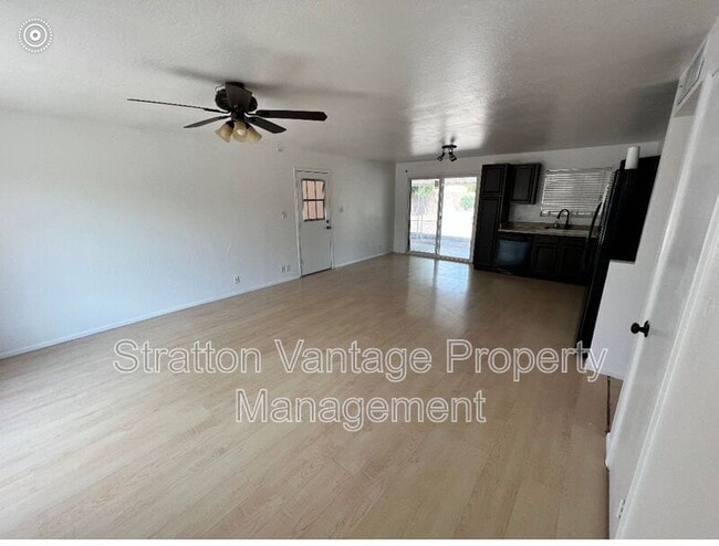 Foto del edificio - 6701 N 14th Dr