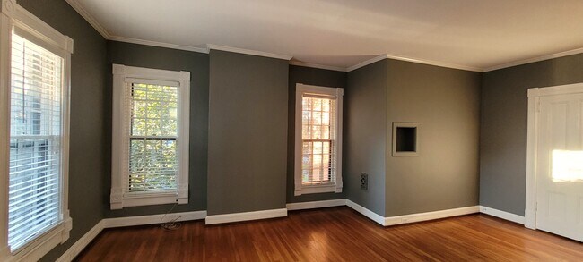 Sala de estar - 463 W Gray St