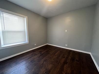 Foto del edificio - 2525 E 72nd Pl