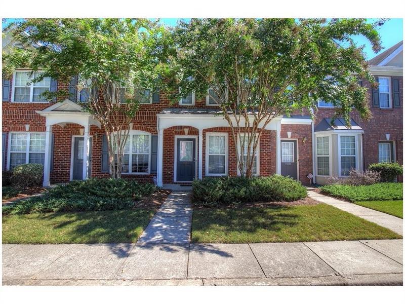 Primary Photo - 1500 Cove Creek Cir