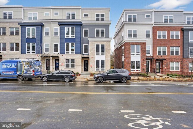 Building Photo - 3612 Farr Ave