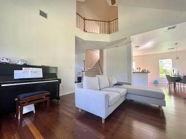 Building Photo - 11307 Yucca Dr
