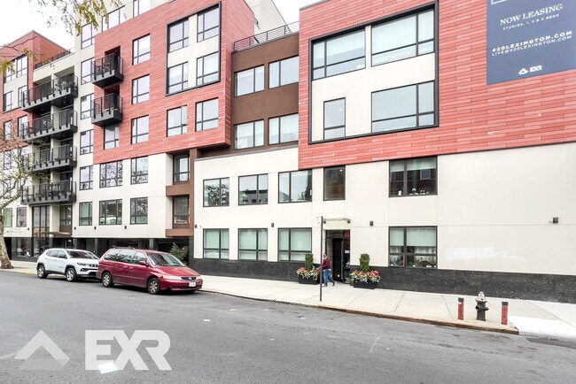 Building Photo - 410 Lexington Ave