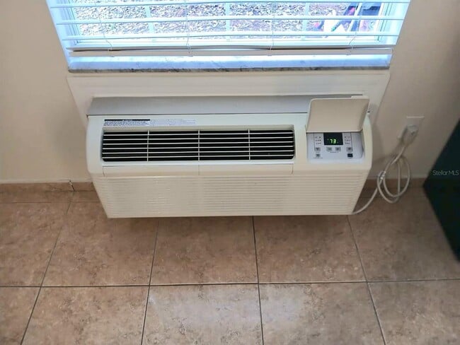 Foto del edificio - 221 Caribbean Dr