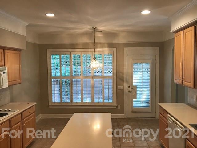 Foto del edificio - 5038 Ashford Crest Ln