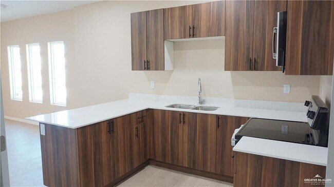 Foto del edificio - 2918 W Kenwood St