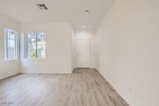 Foto del edificio - 4045 Oliver Sagebrush Dr