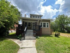Building Photo - 679 S 41st St
