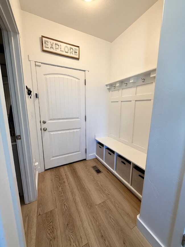 Foto del edificio - 623 S Jubilee Dr