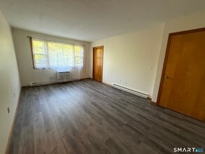 Building Photo - 463 Pierpont Rd