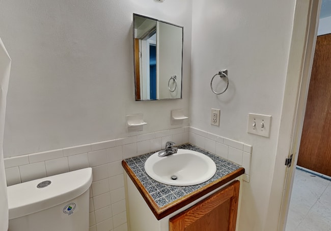 Foto del edificio - 9610 N 12th St