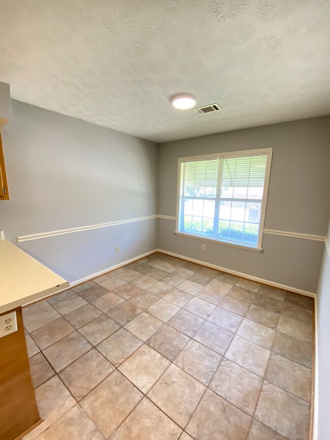 Foto del edificio - Perfect Duplex in a Great Auburn Neighborhood!