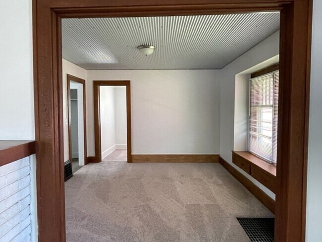 Foto del edificio - 3 Bedroom Home