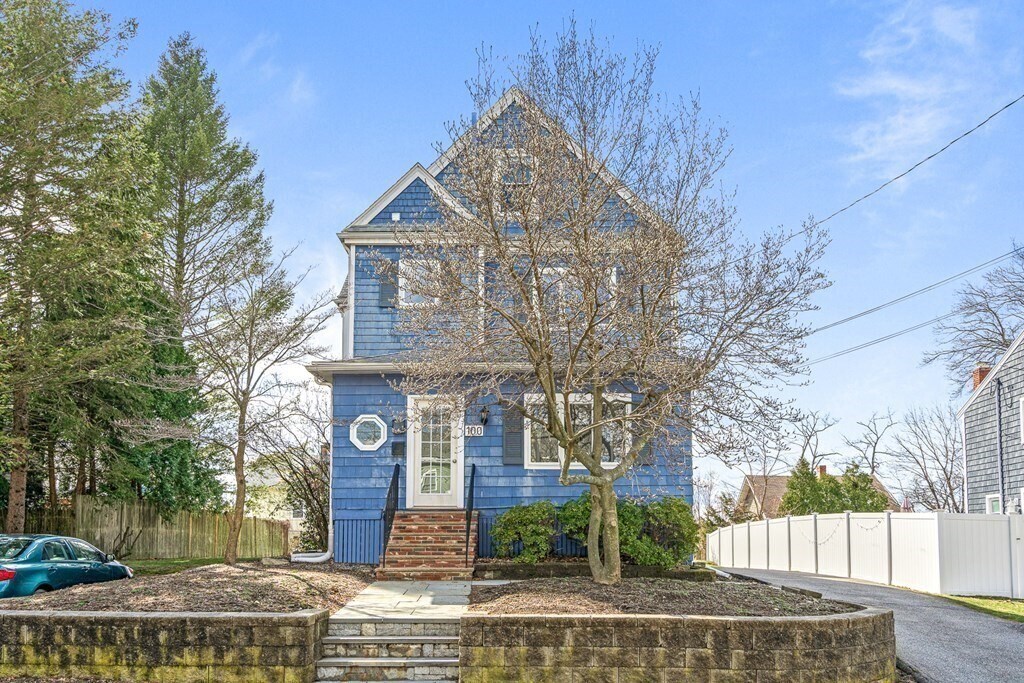 100 Whitman Ave Unit 1, Melrose, MA 02176 Apartments in Melrose, MA