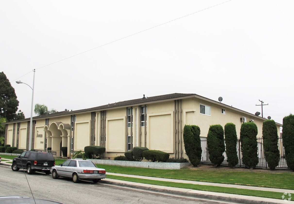 Apollo Apartments Whittier Ca Apartments Com