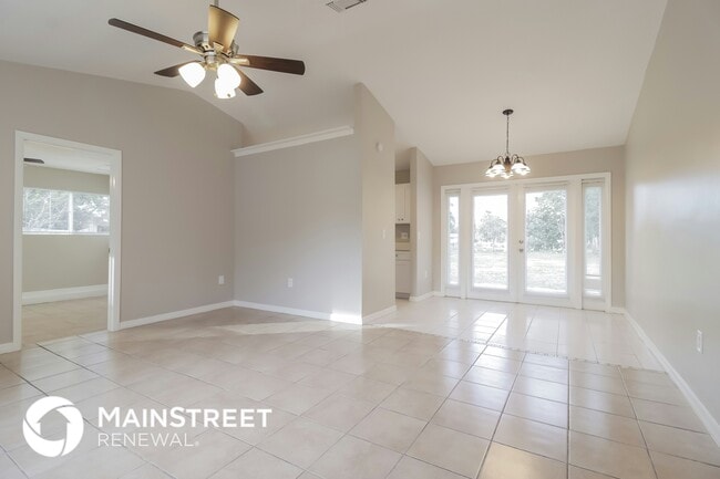 Building Photo - 5353 Pale Horse Dr