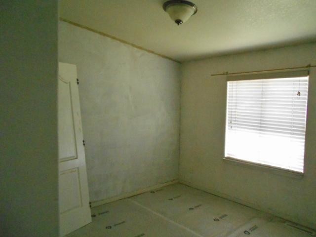 Building Photo - 4 bedroom in Alturas California 96101