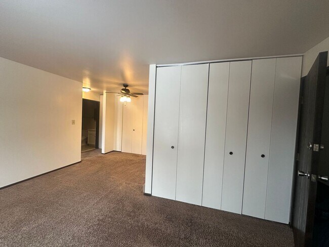 Foto del edificio - Affordable Senior/Disabled Housing - Second Floor