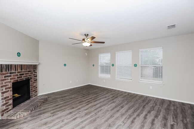 Foto del edificio - 2308 Overlook Ln