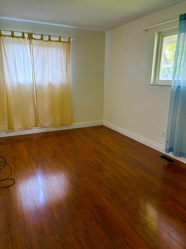Building Photo - 35 Kesling Dr