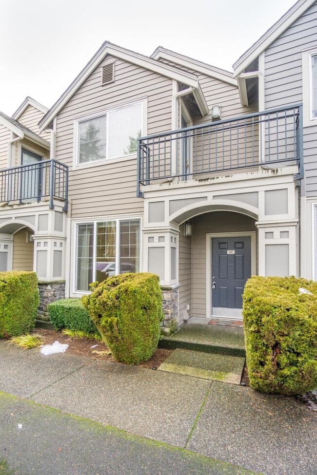 2 bedroom in Kirkland WA 98033 - 2 bedroom in Kirkland WA 98033 Townhome