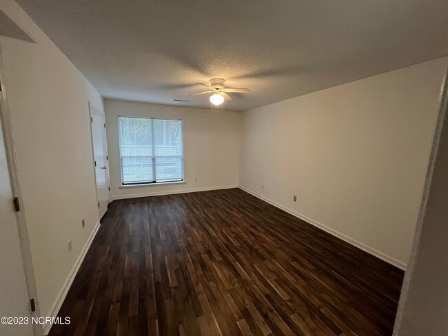 Building Photo - 3108 Fox Run Dr